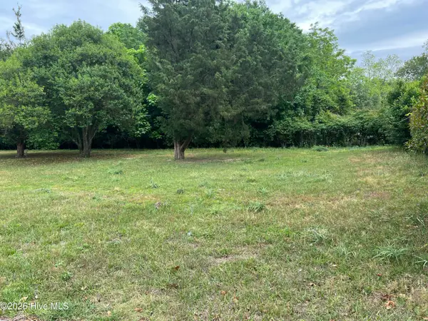 1223 S 8th Street, Wilmington, NC 28401