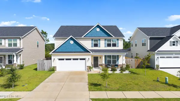 1104 Terraces Lane, Hampstead, NC 28443