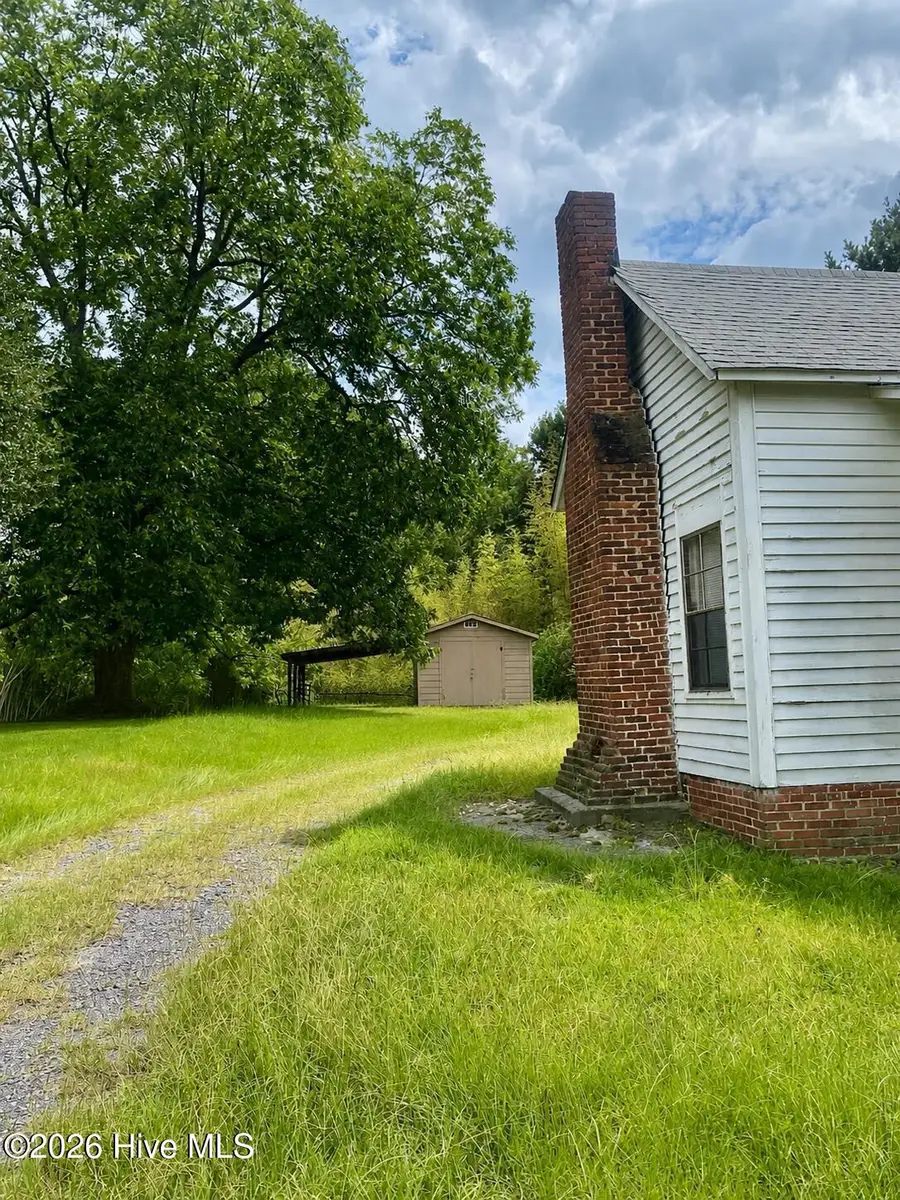 305 Pinehurst Avenue, Carthage, NC 28327 - #2