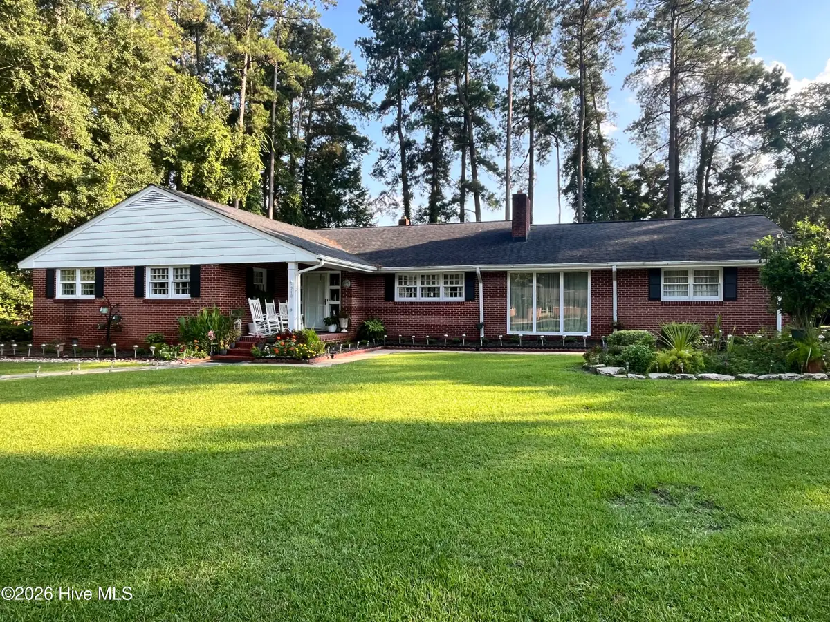 210 E Church Street, Whiteville, NC 28472 - #1