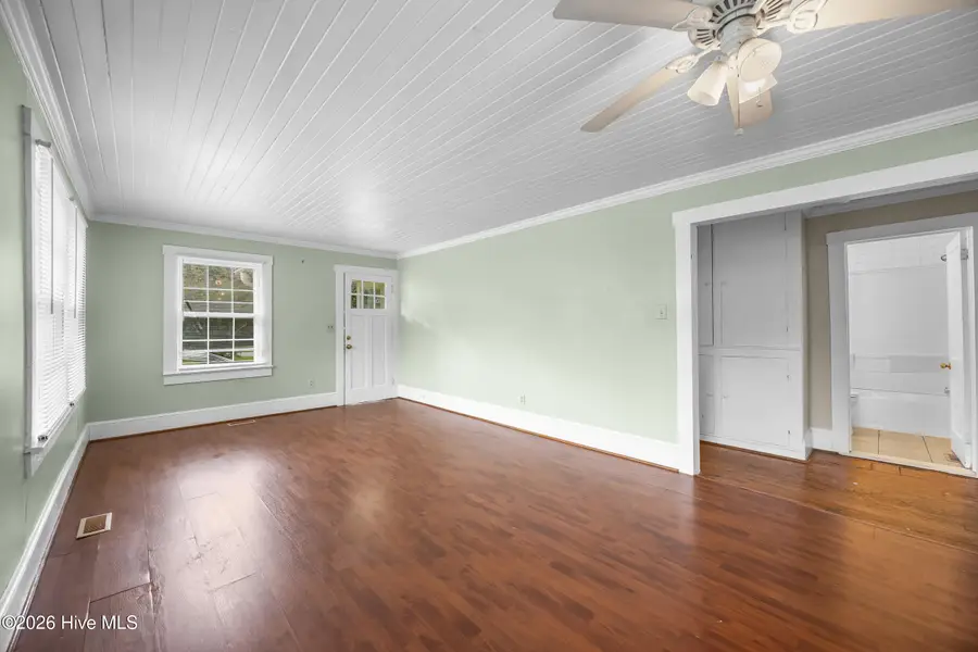 213 N Walker Street, Burgaw, NC 28425 - #3