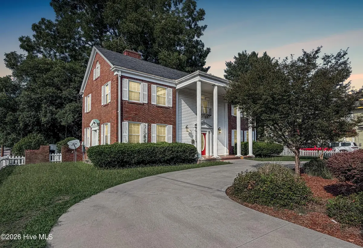 506 W Church Street, Elizabeth City, NC 27909 - #1