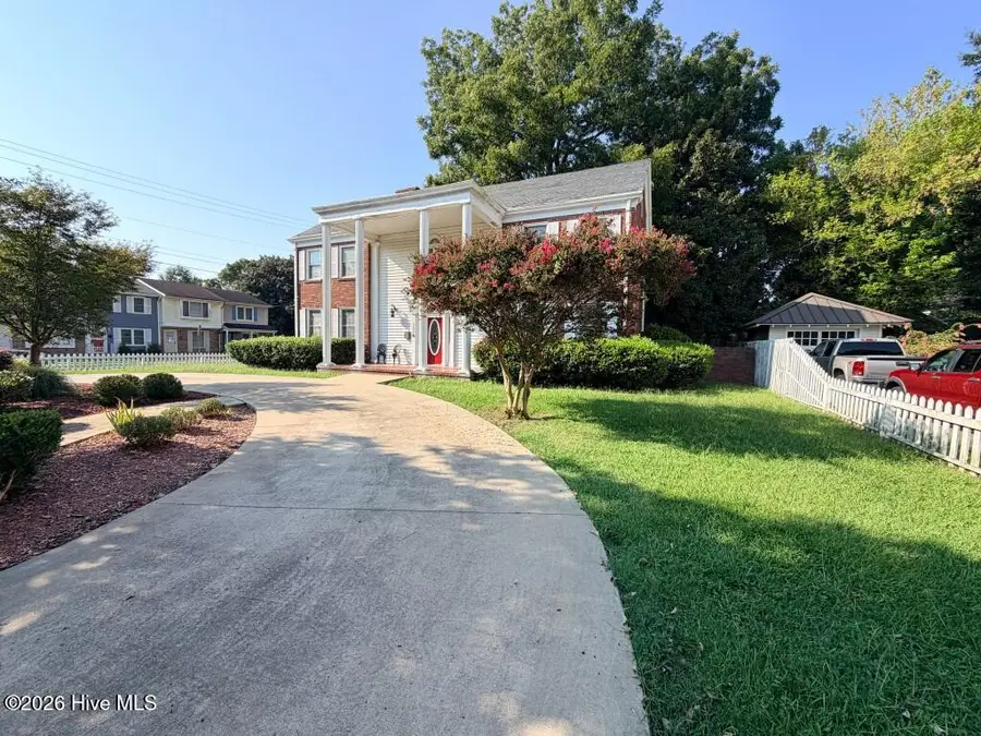 506 W Church Street, Elizabeth City, NC 27909 - #3