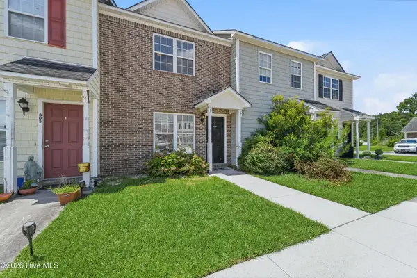 307 Bridgewood Drive, Jacksonville, NC 28546