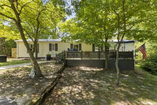 303 Buck Drive, Hampstead, NC 28443