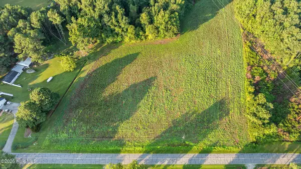1 Old Smith Chapel Road, Mount Olive, NC 28365