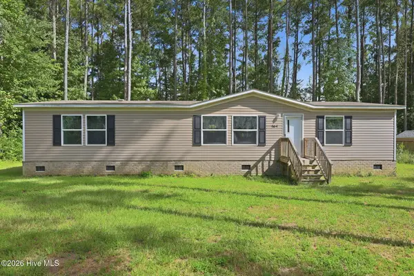 564 Pond Road, Rocky Point, NC 28457