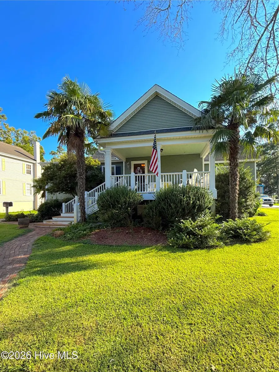 690 E Main Street, Belhaven, NC 27810 - #2