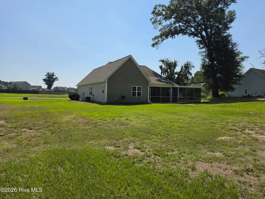 106 Chimney Landing Drive, Rocky Point, NC 28457 - #3