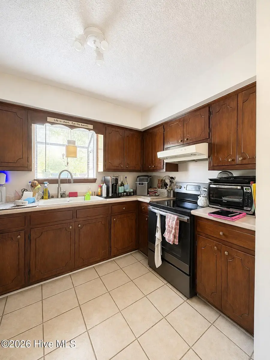 117 Quarterdeck Townes, New Bern, NC 28562 - #3