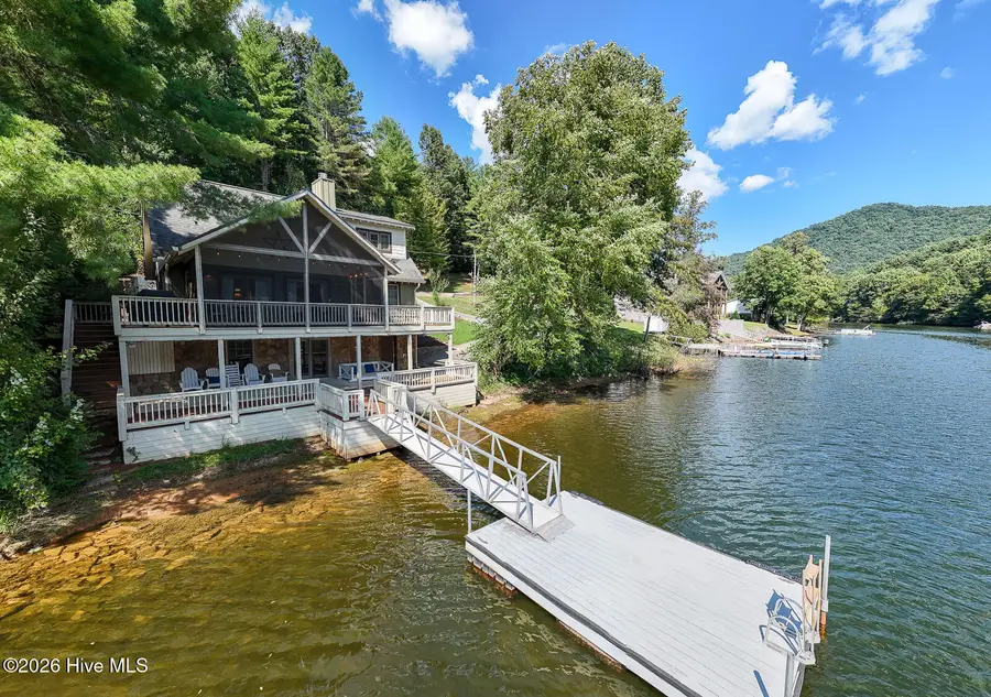 323 Cross Creek Road, Robbinsville, NC 28771 - #2