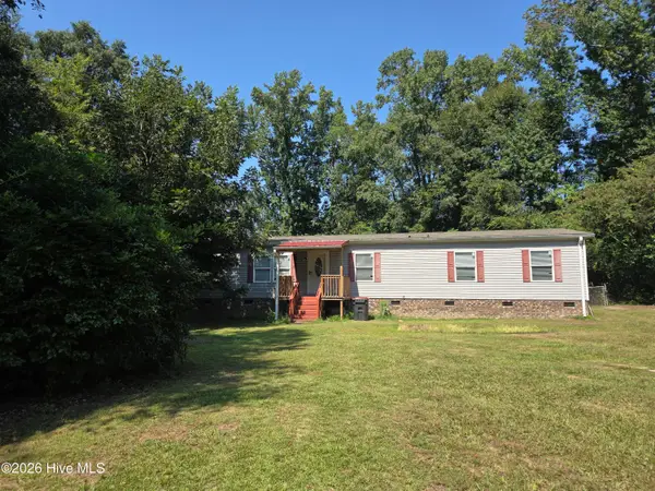 18060 Queen Road, Laurinburg, NC 28352