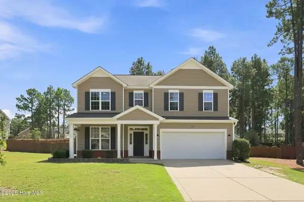 1105 Whitney Drive, Aberdeen, NC 28315