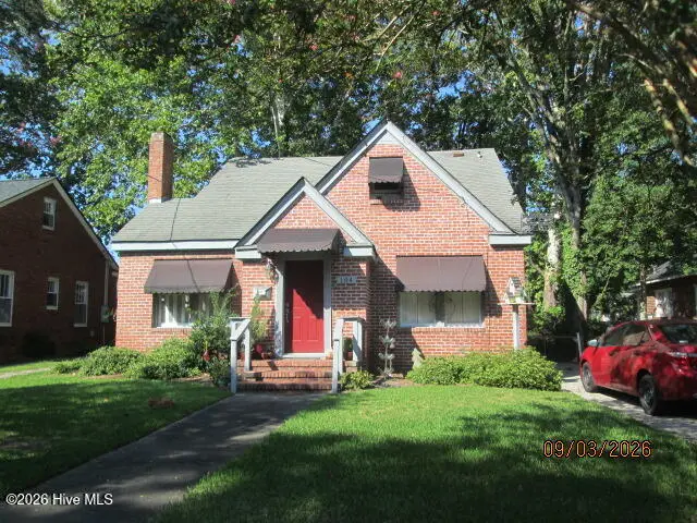 104 E 13th Street, Washington, NC 27889 - #1