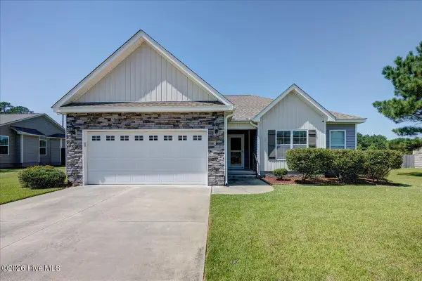 106 Trellis Lane, Vanceboro, NC 28586
