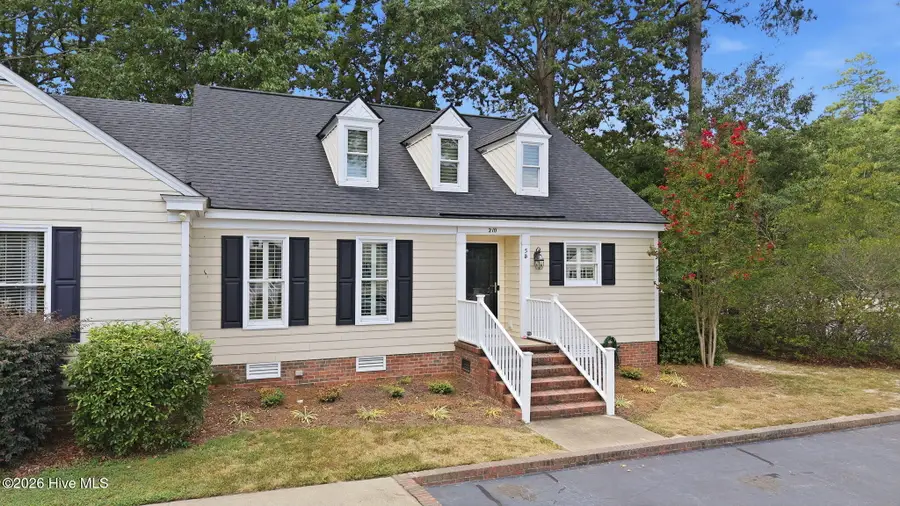 210 Hawthorne Lane W #5b, Wilson, NC 27893 - #2