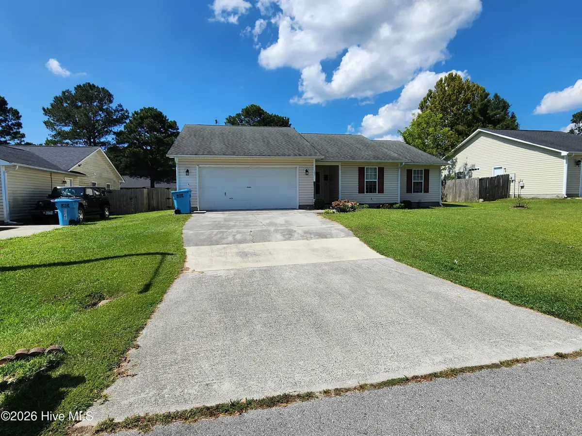 302 Carlisle Court, Jacksonville, NC 28540 - #1