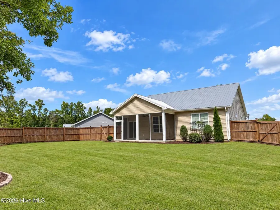 14 E Caribou Court, Lake Waccamaw, NC 28450 - #3
