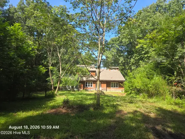 7392 Us Highway 17 S, Pollocksville, NC 28573