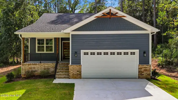 912 Thrush Drive, Vass, NC 28394