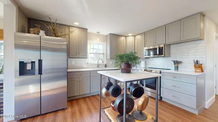 8047 Treasure Drive #Apt 5, Oriental, NC 28571 - #3