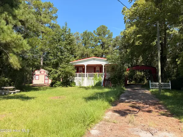 817 Pamlico Road, Oriental, NC 28571