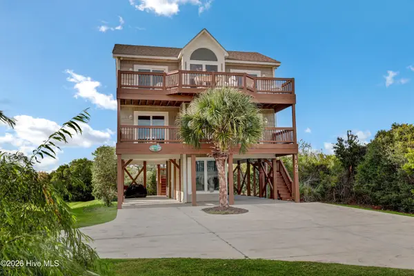 1103 N New River Drive, Surf City, NC 28445