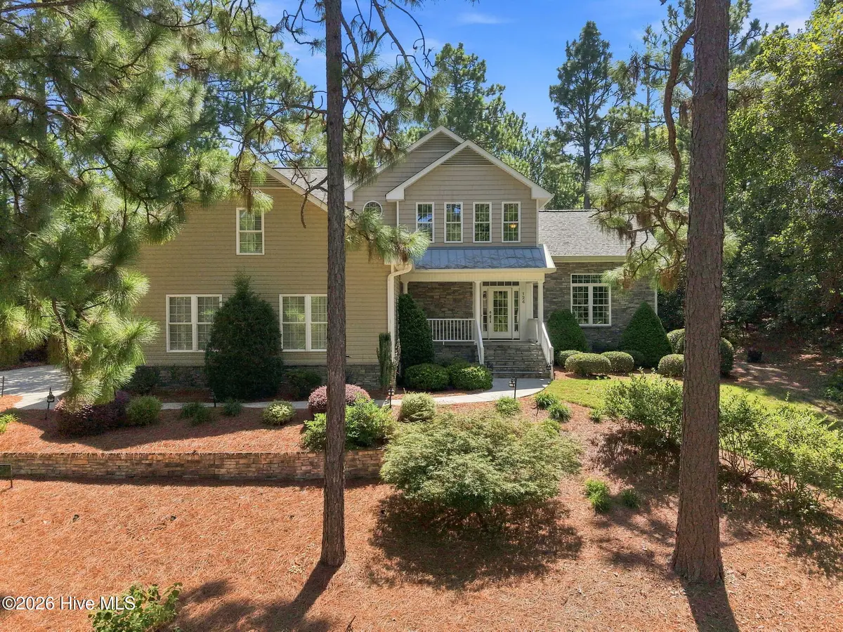 124 Deerwood Lane, Pinehurst, NC 28374 - #1