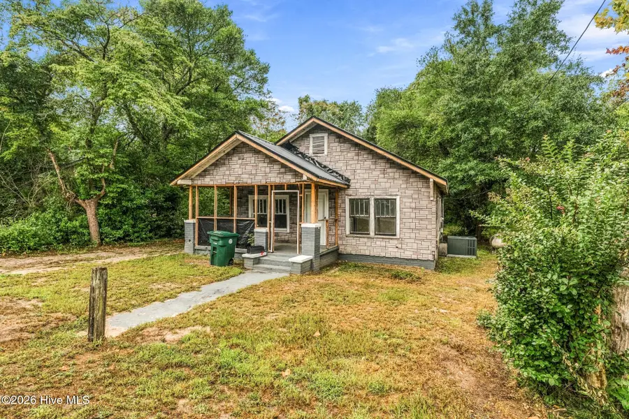 309 Pine Street, Hamlet, NC 28345 - #3