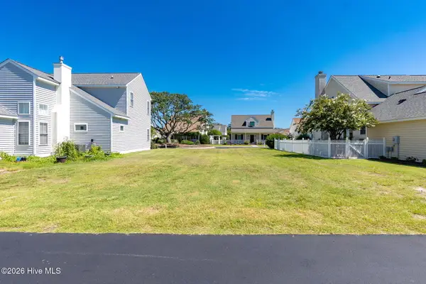 108 Macgregor Drive, Beaufort, NC 28516