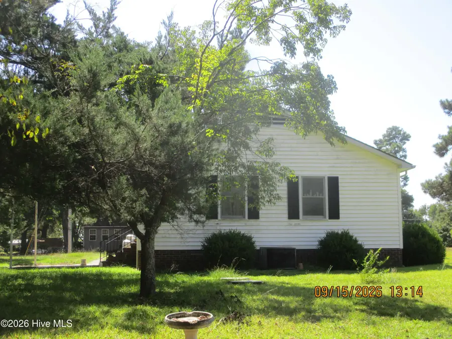7625 Wheat Swamp Road, Lucama, NC 27851 - #2