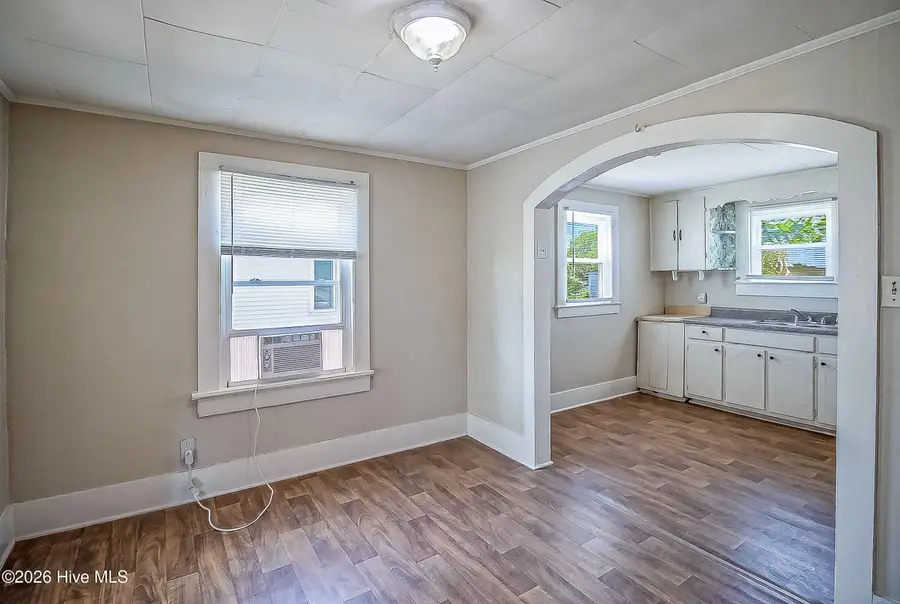 909 E 4th Street, Goldsboro, NC 27534 - #2
