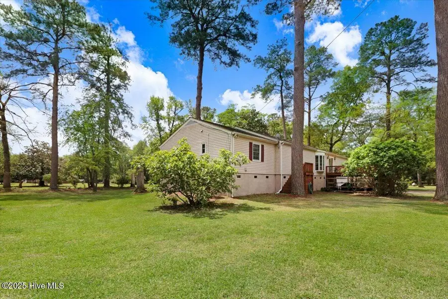 105 Harbor Drive, Washington, NC 27889 - #3