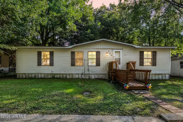 208 Early Drive, Jacksonville, NC 28540