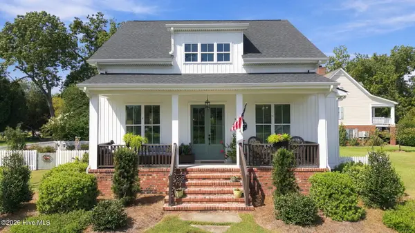 221 S King Street, Bath, NC 27808