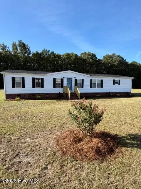 135 Brandy Avenue, La Grange, NC 28551