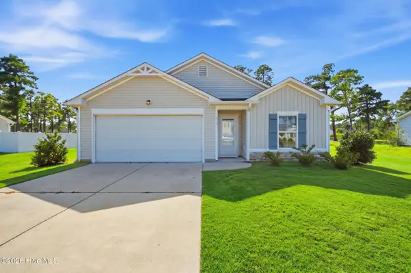910 Pine Needles Road, Southport, NC 28461