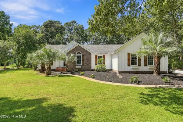 613 Ravenswood Road, Hampstead, NC 28443