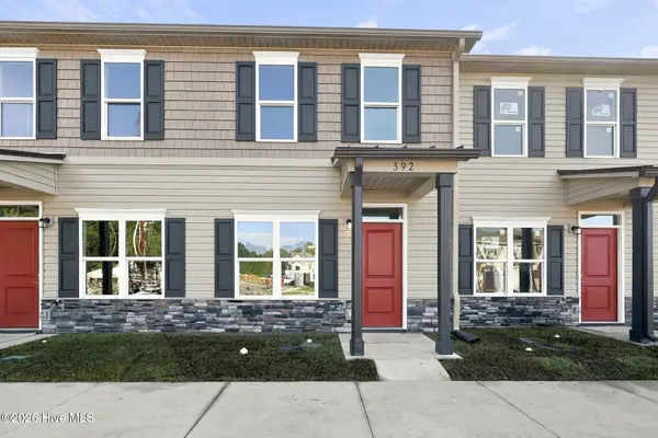 392 Boyington Place Road, Midway Park, NC 28544