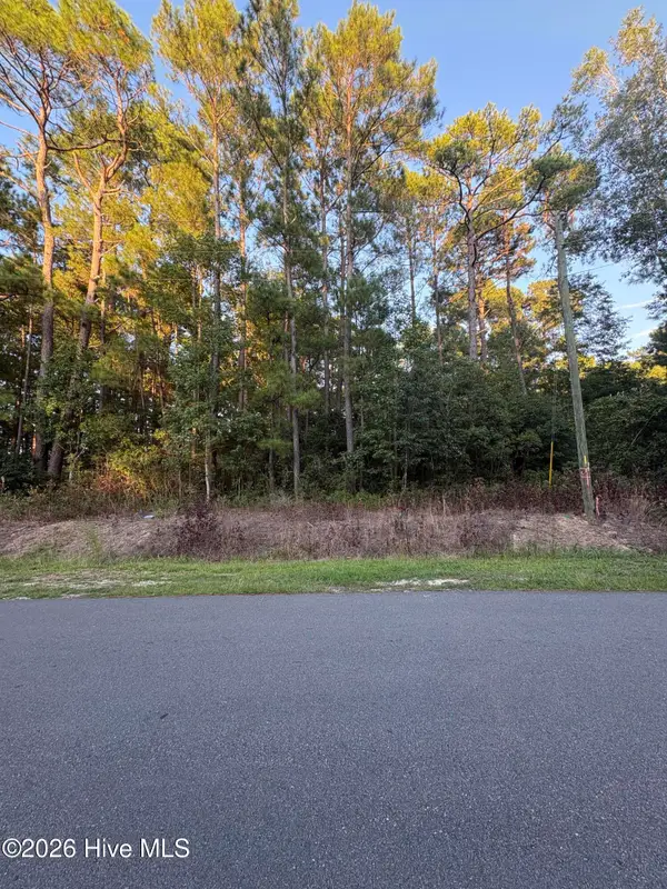 524 Boundary Loop Road Nw, Calabash, NC 28467
