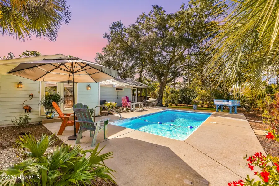 807 E Nash Street, Southport, NC 28461 - #2