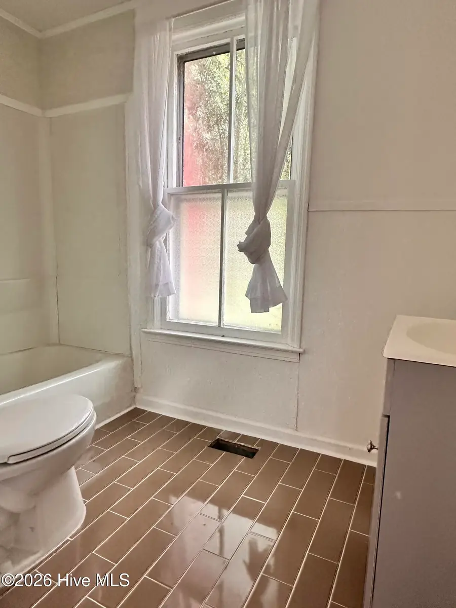 1209 National Avenue, New Bern, NC 28560 - #3