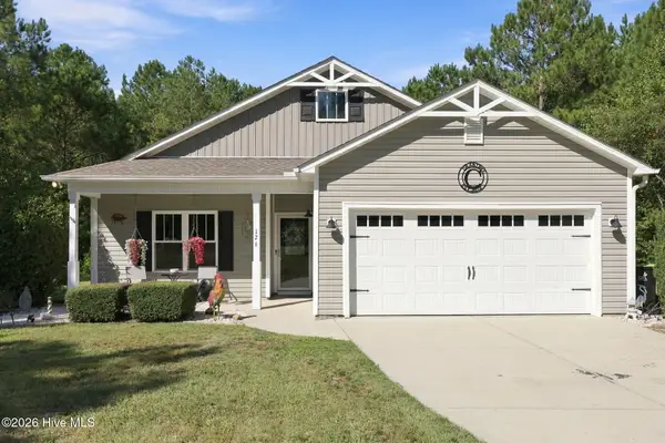 126 Penny Lane, Holly Ridge, NC 28445