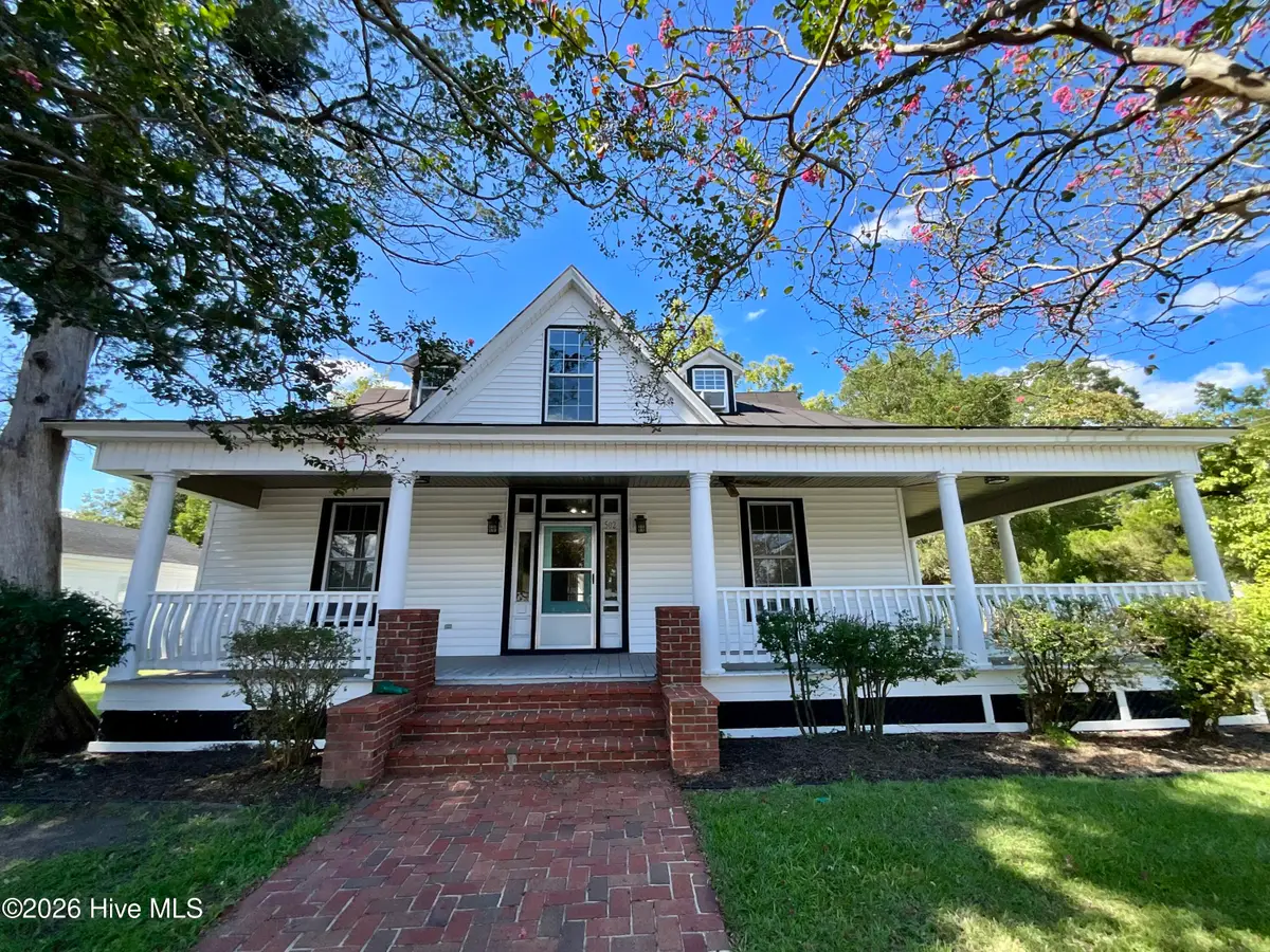 502 W Main Street, Williamston, NC 27892 - #1