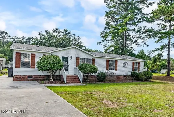 982 Waterview Lane Sw, Calabash, NC 28467