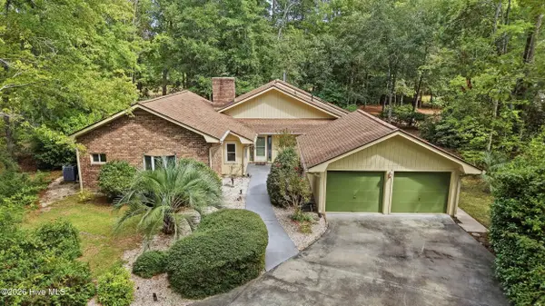 8 Niblick Court, Carolina Shores, NC 28467