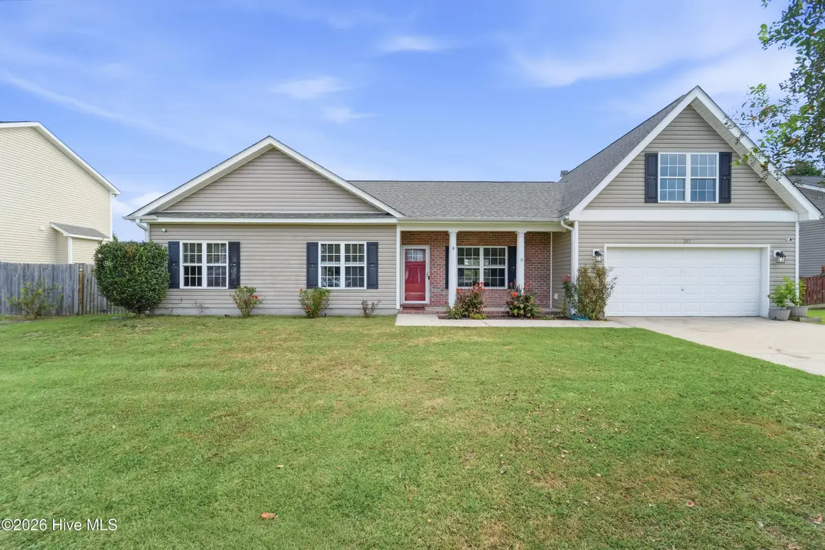 207 Bonanza Drive, Richlands, NC 28574 - #1