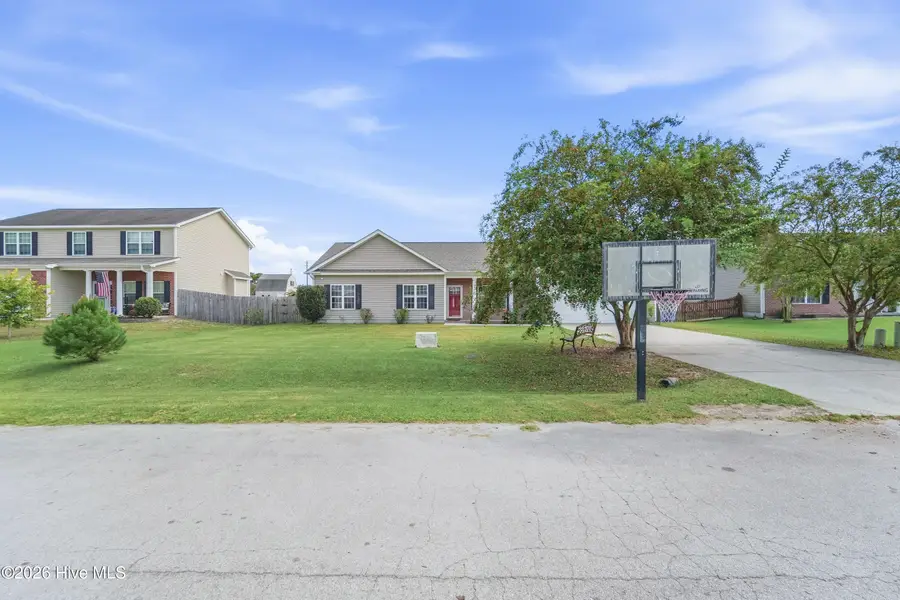 207 Bonanza Drive, Richlands, NC 28574 - #2