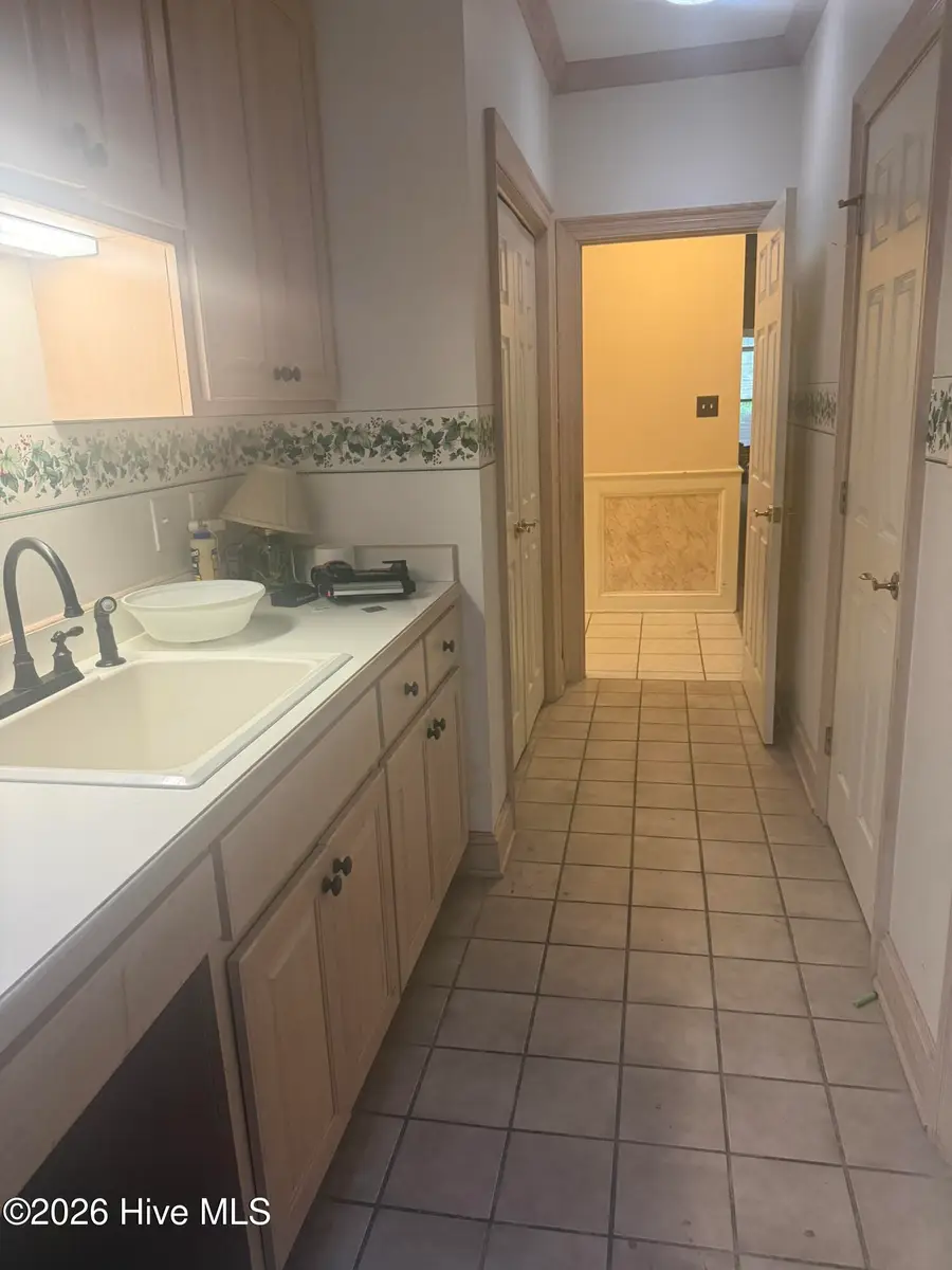 307 Taberna Circle, New Bern, NC 28562 - #3