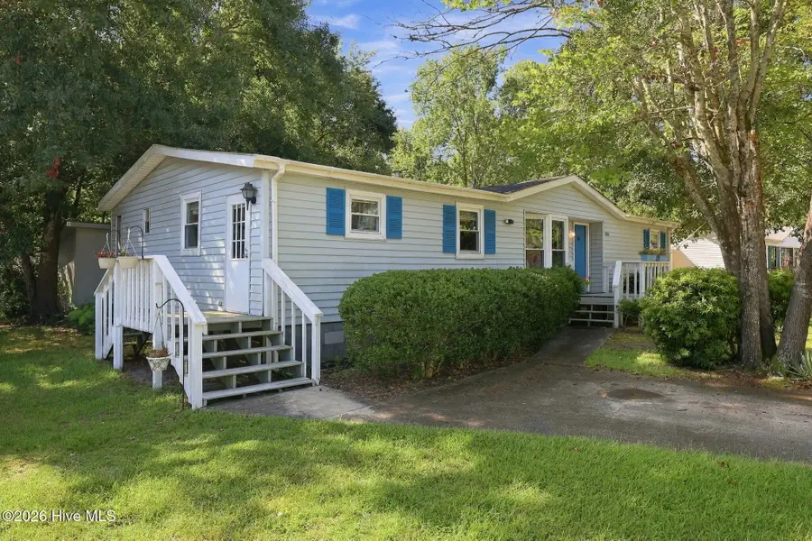 206 Champion Drive, Hampstead, NC 28443 - #2